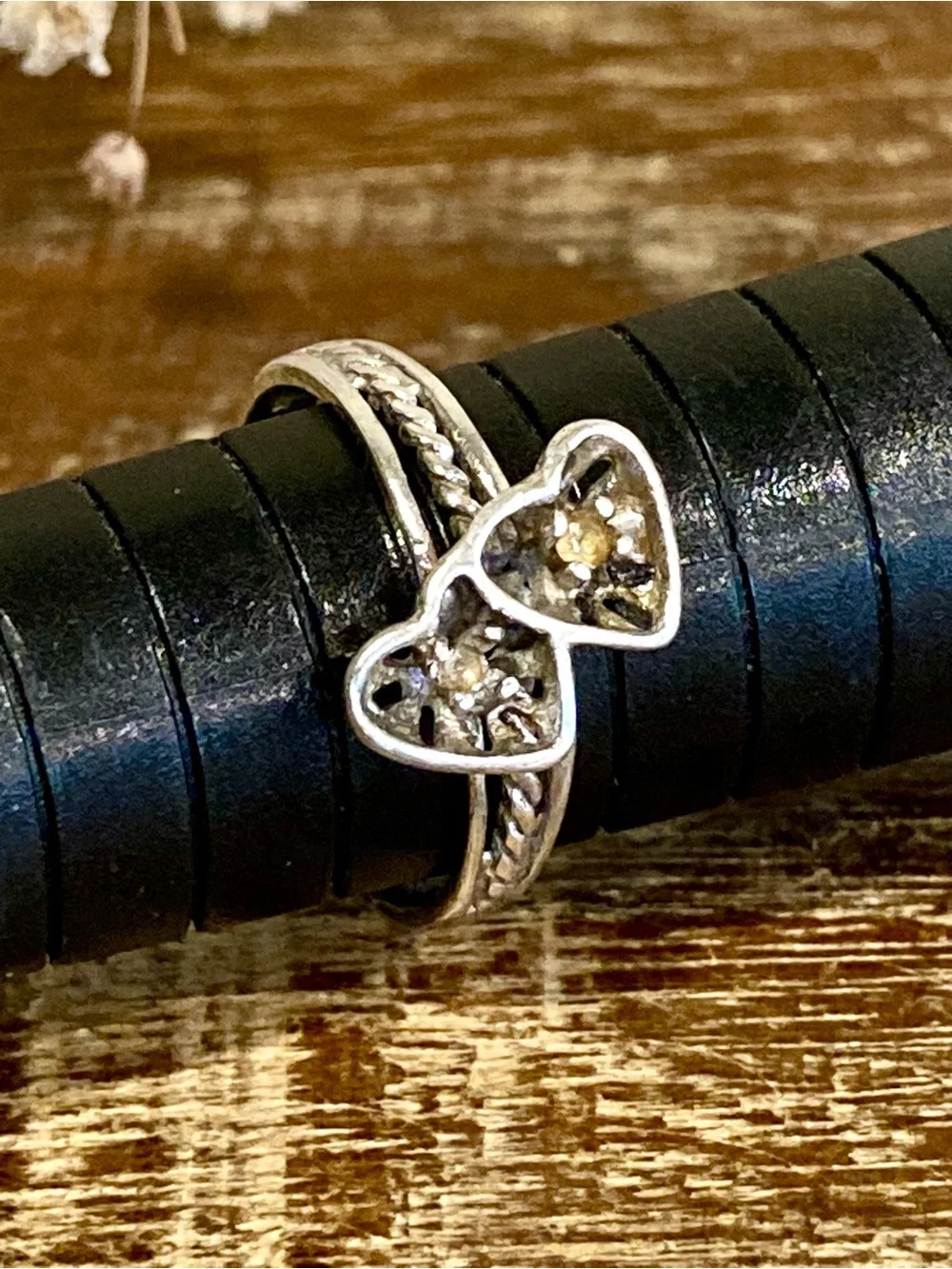 Vintage Sterling Silver Hearts Ring Size 7 Missing Stone! Uncas - Picture 4 of 15